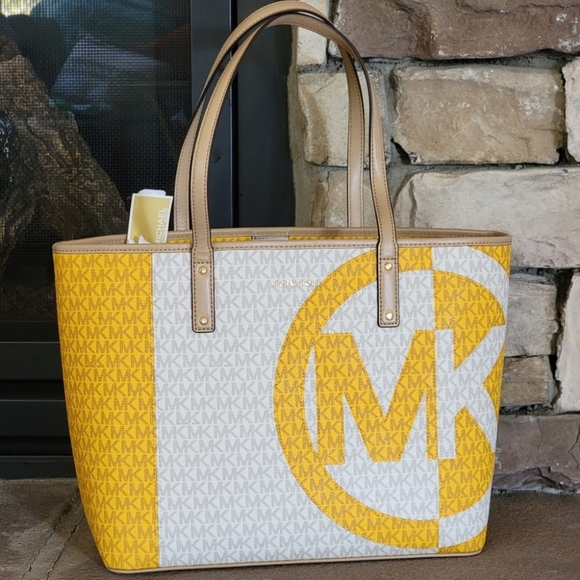 MICHAEL Michael Kors Handbags - Michael Kors Carter LG Tote